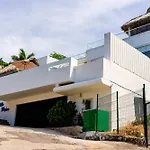 Villa Majum Ocean View Acapulco 5 Bedrooms