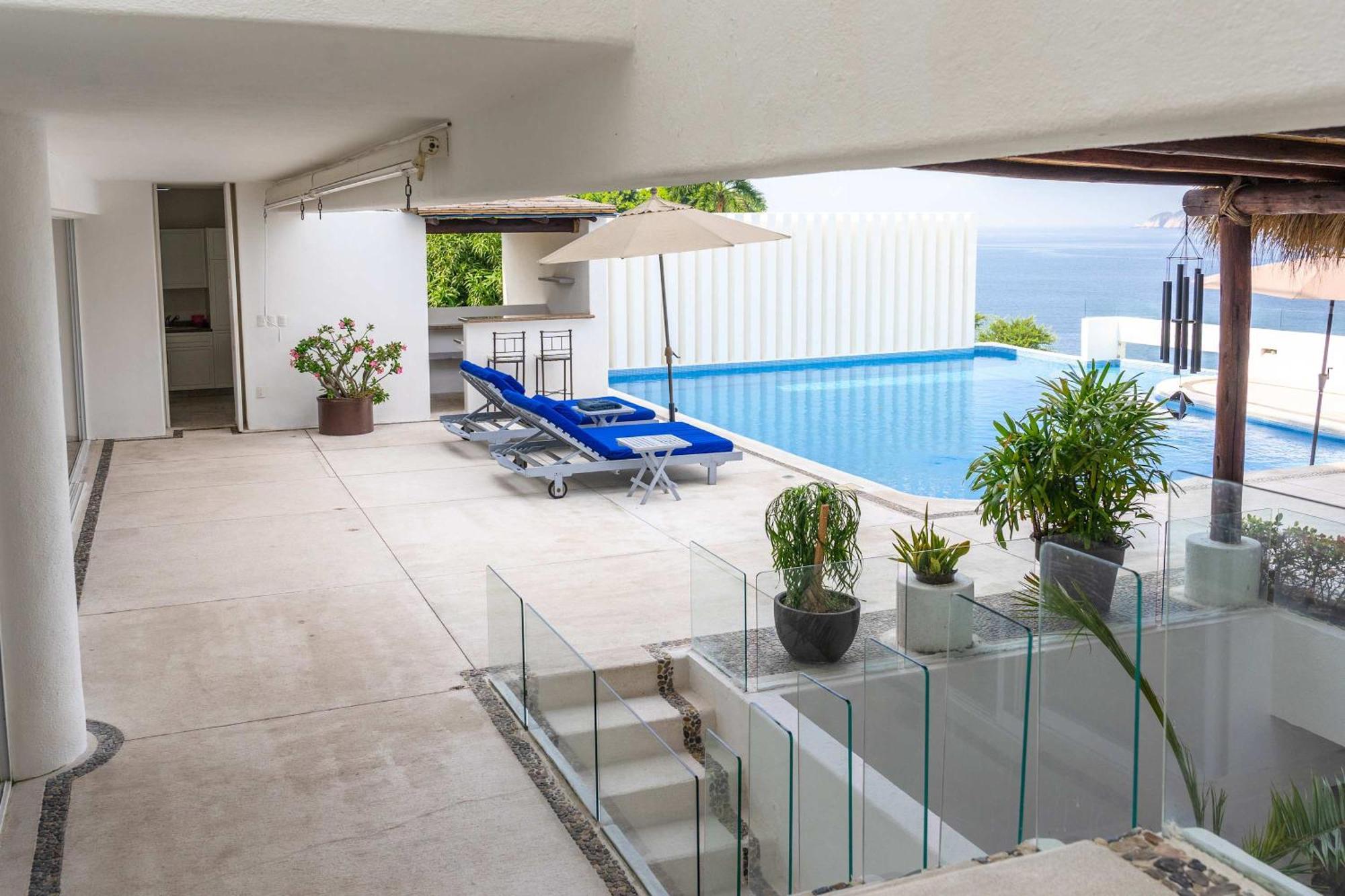Villa Majum Ocean View 5 Bedrooms Acapulco