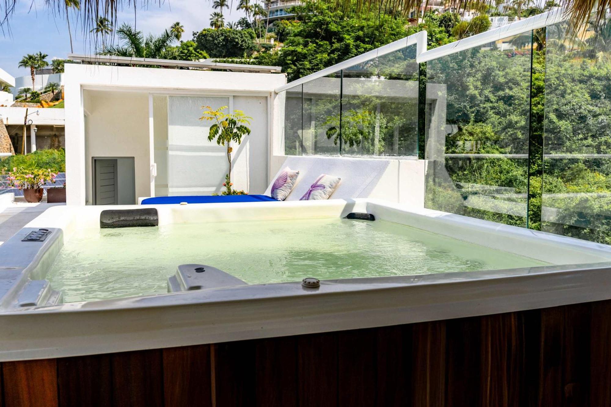 Majum Ocean View 5 Bedrooms *