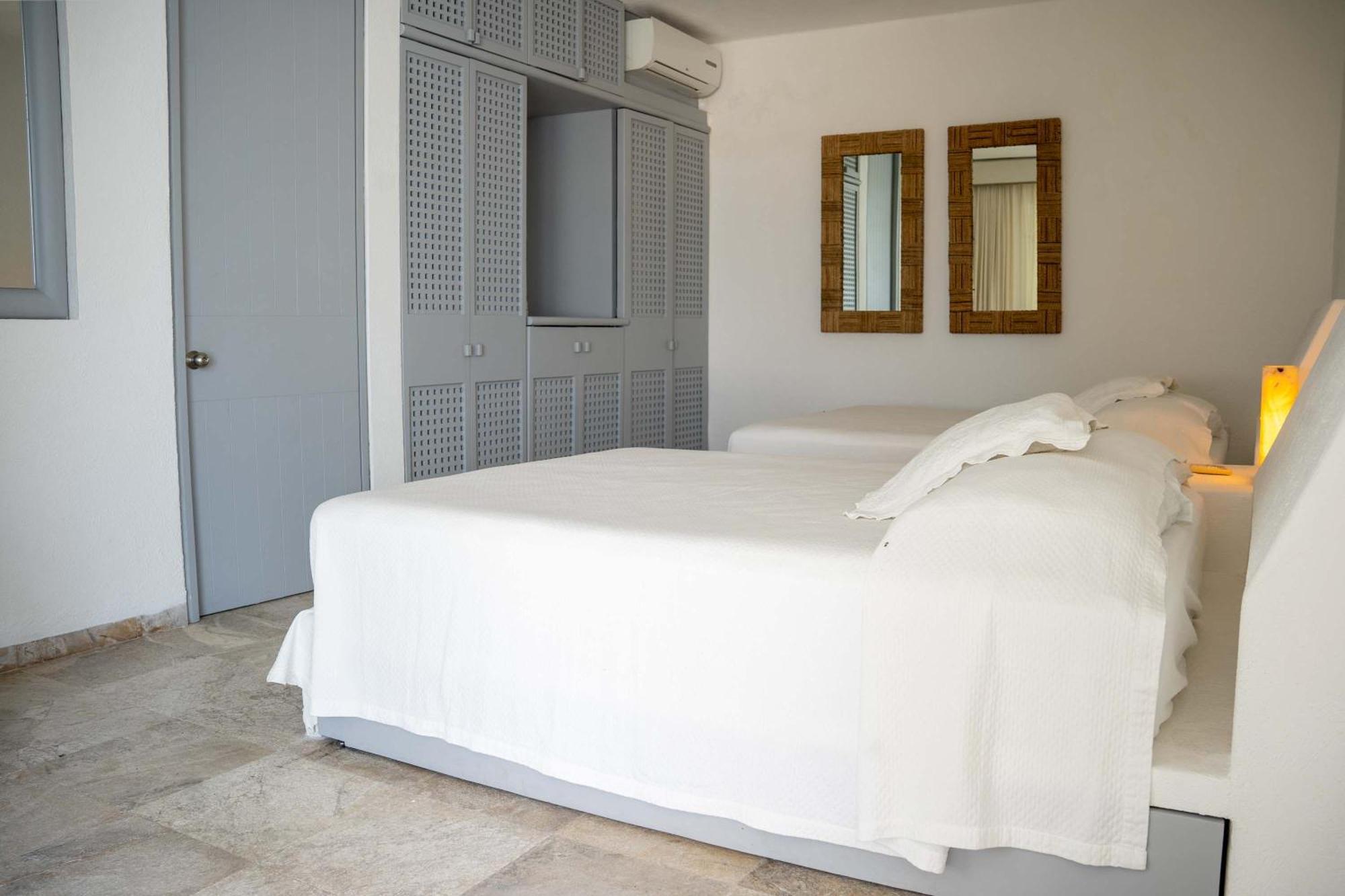Majum Ocean View 5 Bedrooms Villa